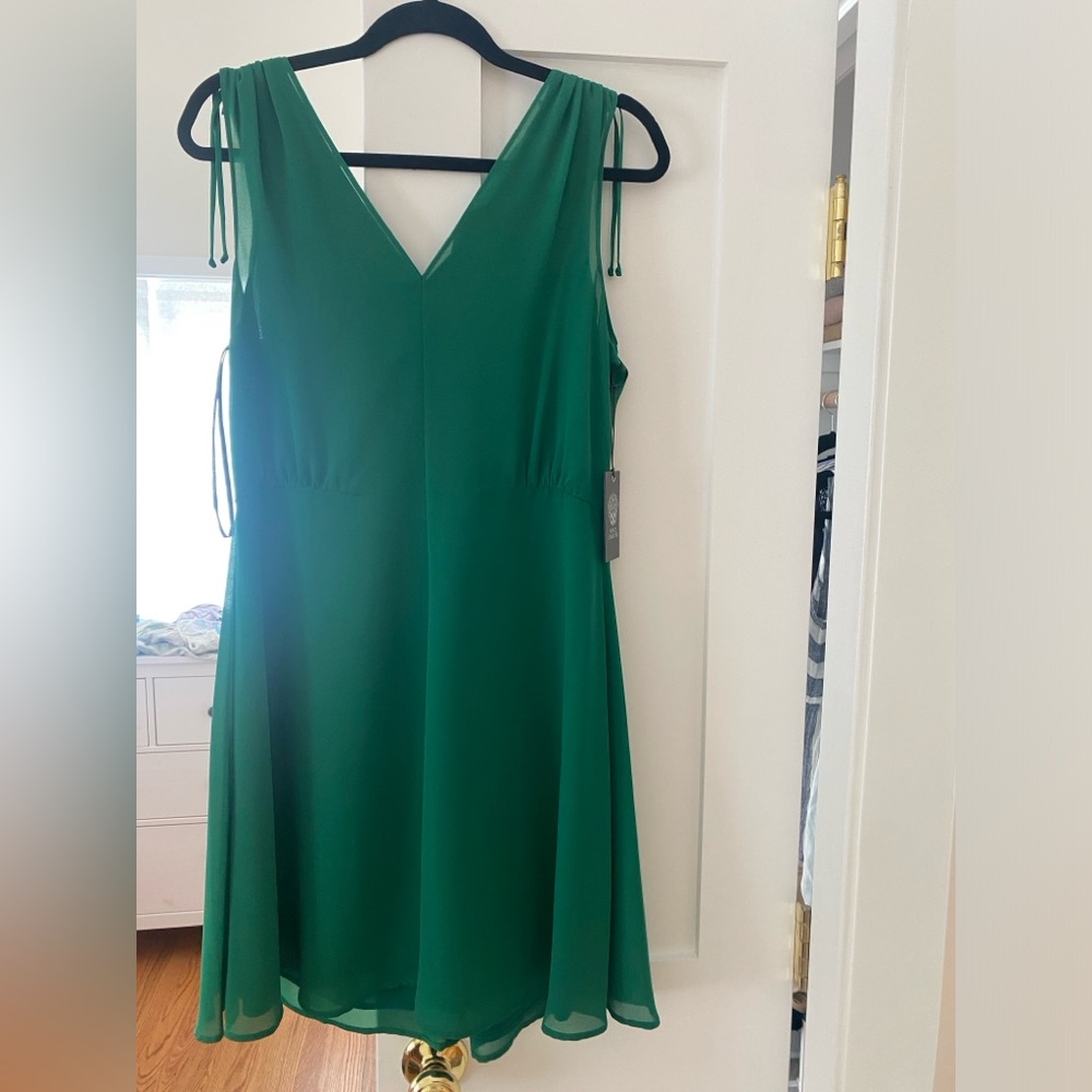 Green Vince Camino Dress, NWT.